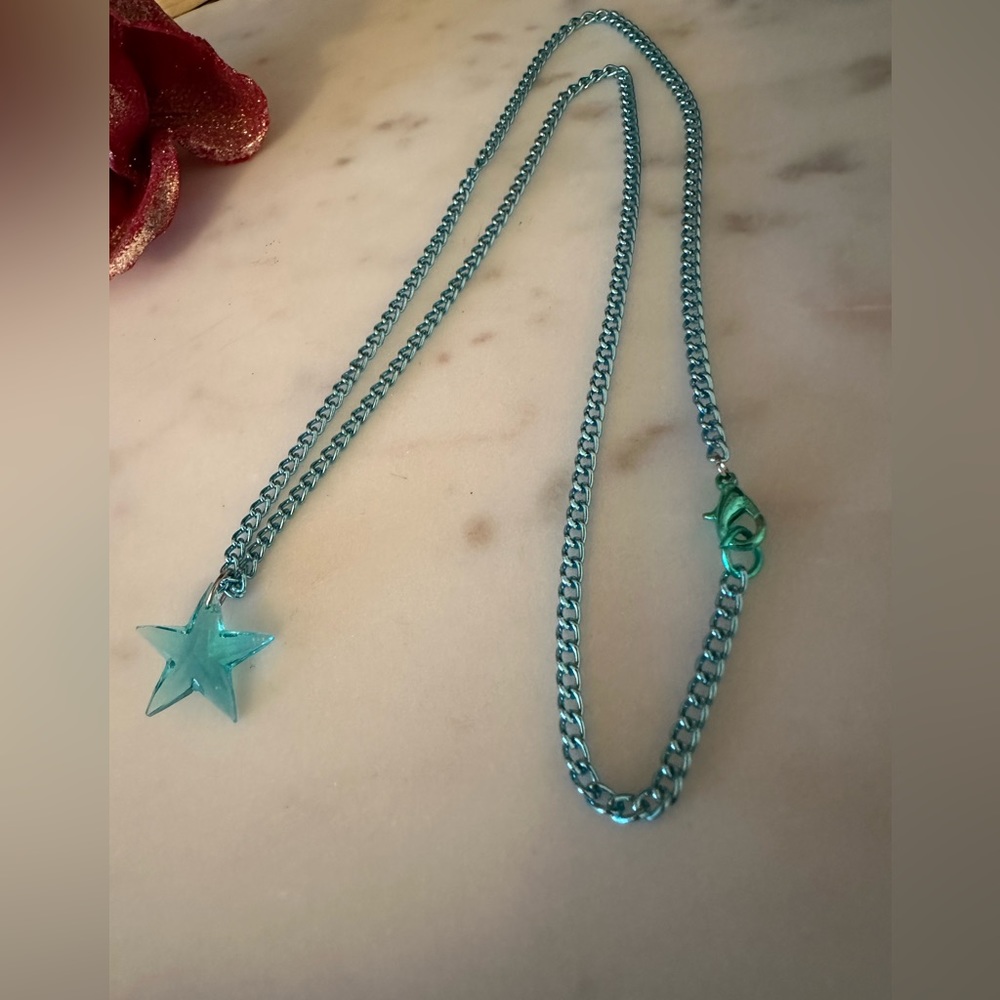 Star necklace (free with bundle sale)